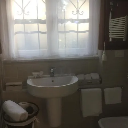 فندق مبيت وإفطار Il Colle Fiorito