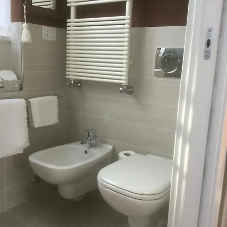 فندق مبيت وإفطار Il Colle Fiorito *